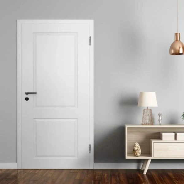 Weiße HORI Wohnungstür in einem modernen Eingangsbereich